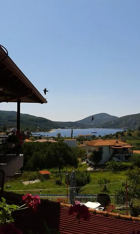 Guest house El Capitan Hotel Porto Koufo